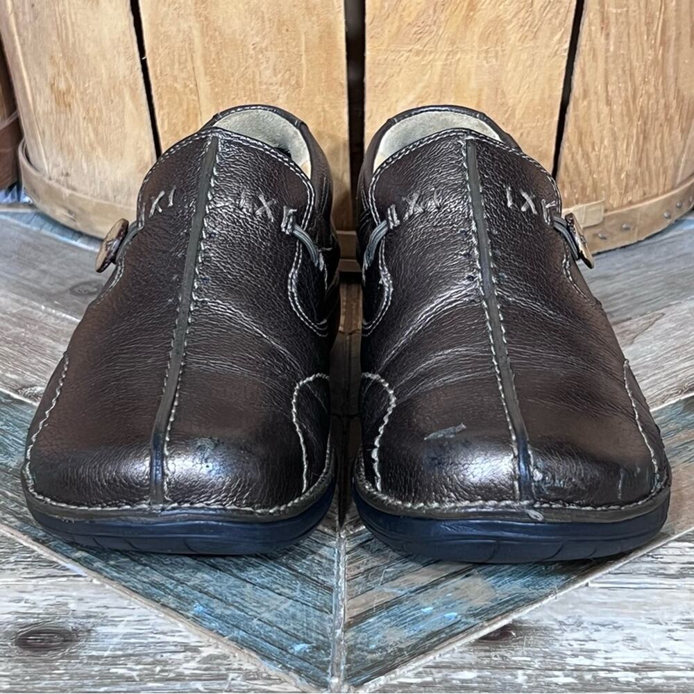 Clarks Unstructured Un Loop Bronze Metallic Leath… - image 4